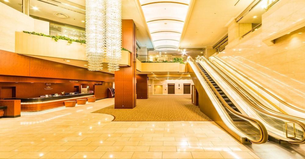 The Crown Palais New Hankyu Kochi Zewnętrze zdjęcie