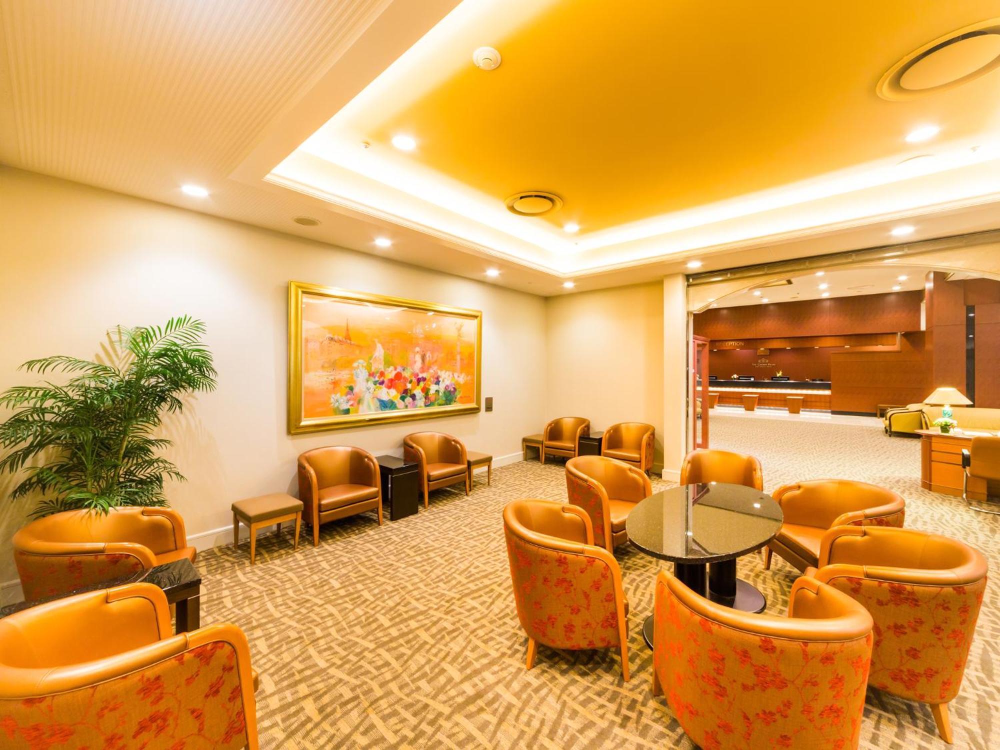 The Crown Palais New Hankyu Kochi Zewnętrze zdjęcie
