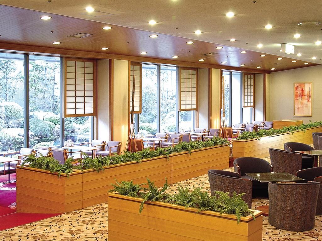 The Crown Palais New Hankyu Kochi Zewnętrze zdjęcie