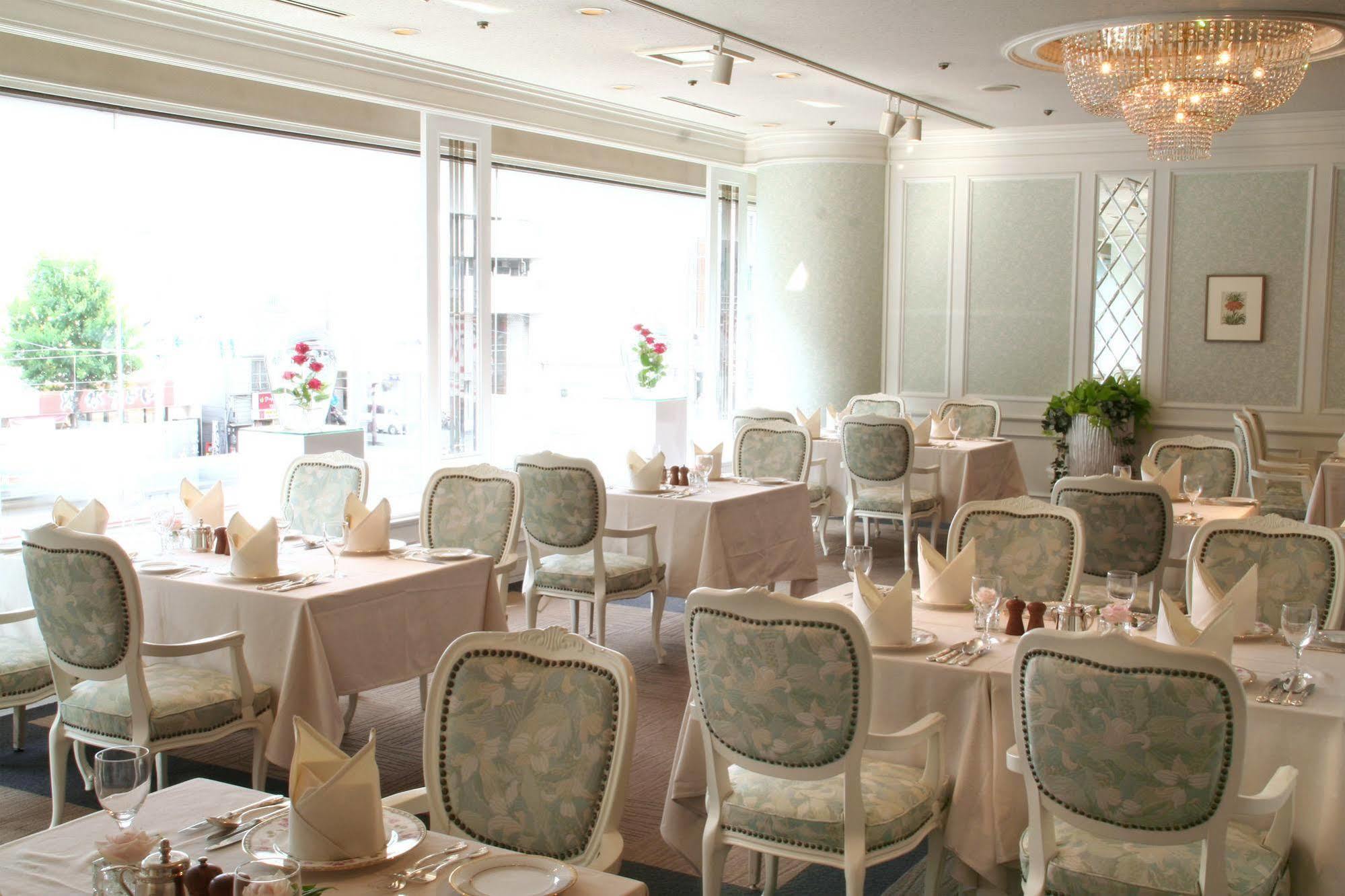 The Crown Palais New Hankyu Kochi Zewnętrze zdjęcie