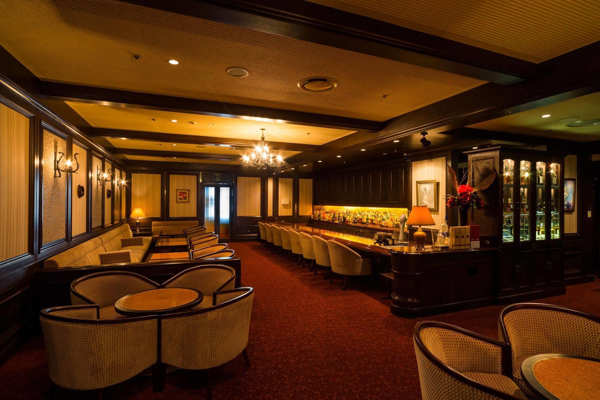 The Crown Palais New Hankyu Kochi Zewnętrze zdjęcie
