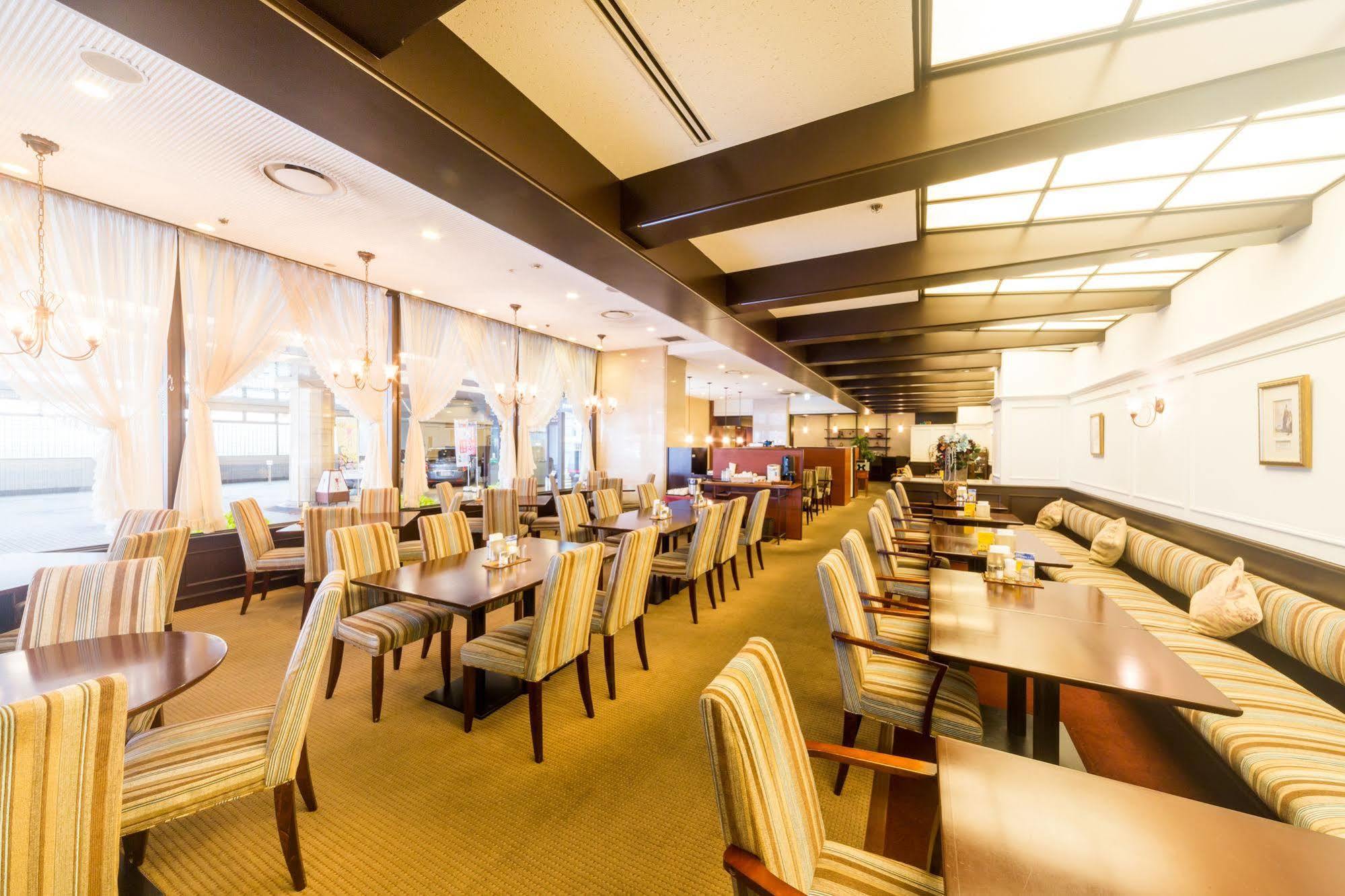 The Crown Palais New Hankyu Kochi Zewnętrze zdjęcie